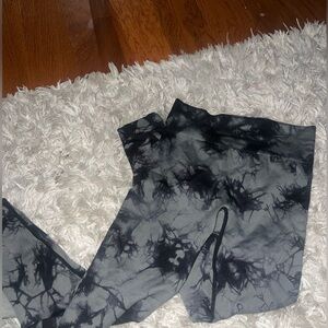 women’s scrunch leggings